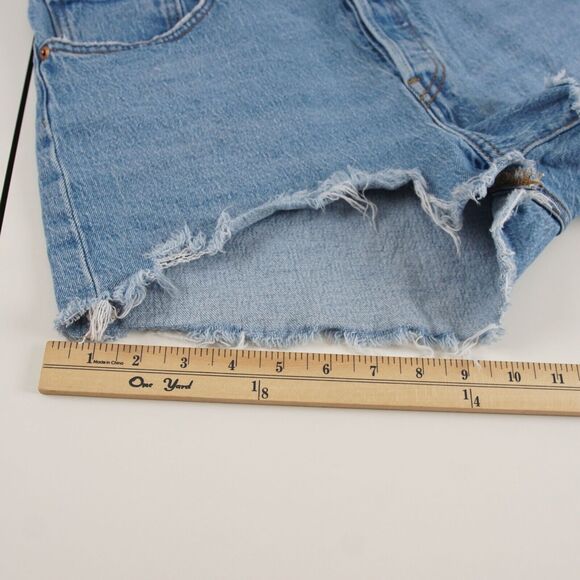Levis 501 Original Fit High Rise Light Wash Distressed Blue Denim Shorts Sz 31 - Picture 5 of 10